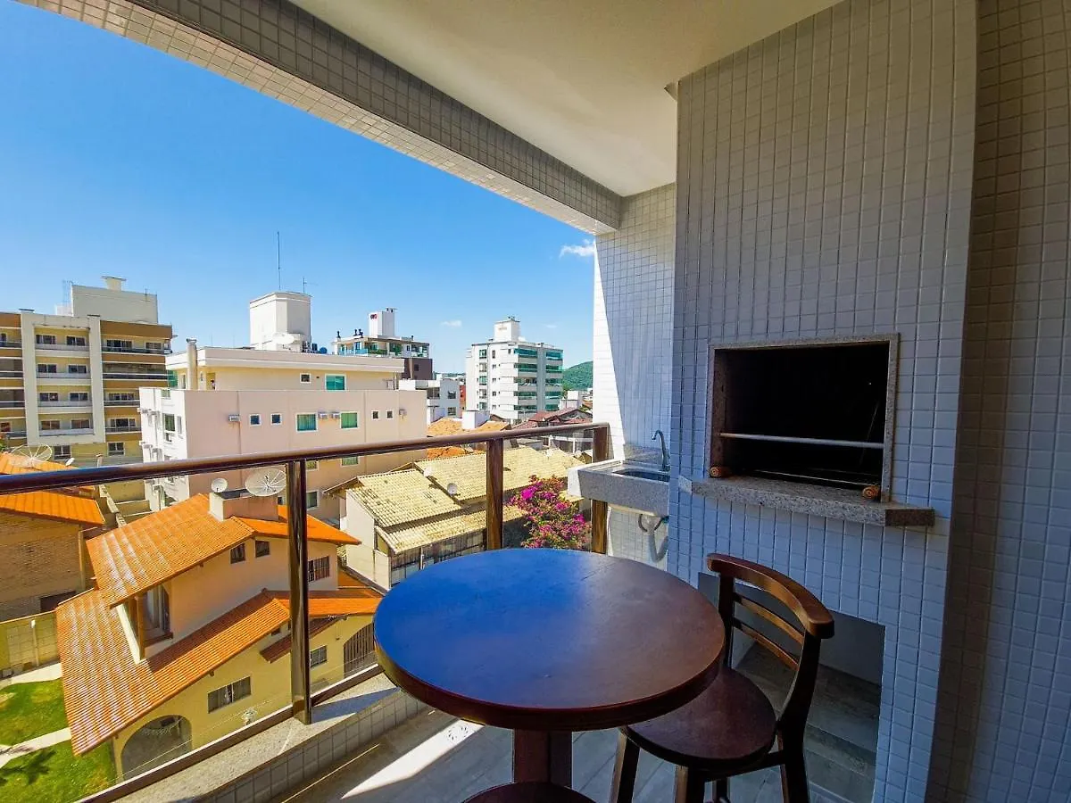 Excelente apartamento 3 quartos novo - Fantástico Rooftop com vista mar e piscina do condomíno - 6 pessoas - San Diego Bombinhas 0*,  Brasil